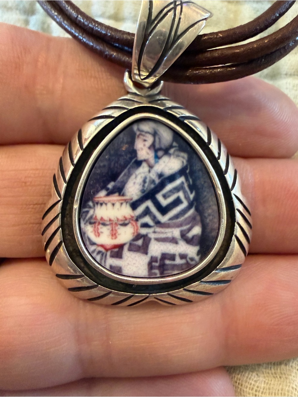 Sterling Silver Teardrop Pendant Necklace-Vintage